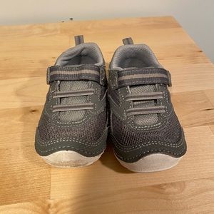 Stride rite boys sneakers